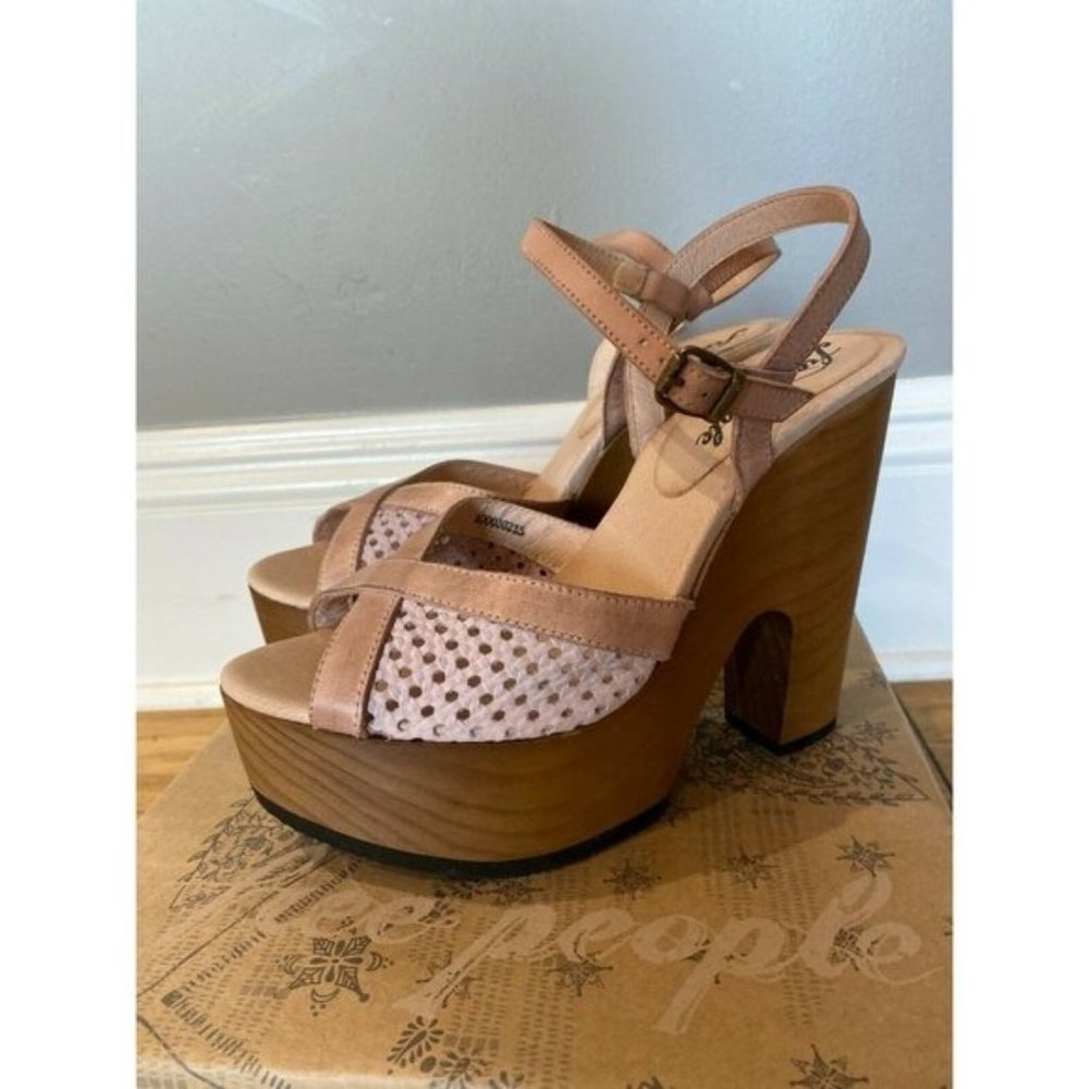 Free People Rendezvous Platform Sandals Natural - Picture 6 of 10
